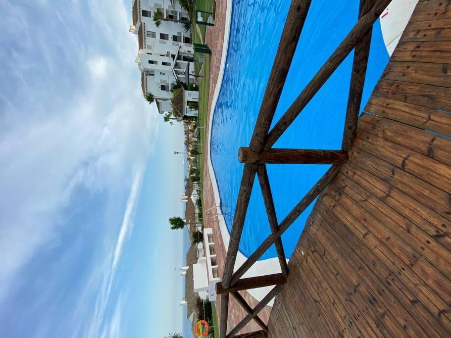 Hébergement de vacances Lovely Seaside Luxury Penthouse